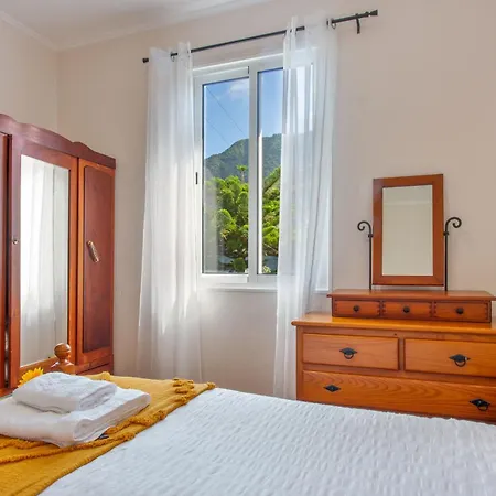 Cantinho Da Paz Holiday home *